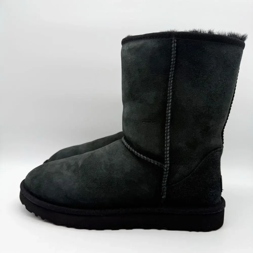 UGG Womens Classic Short ll Mid Calf Boots US 10 EU 41 Black Suede EUC